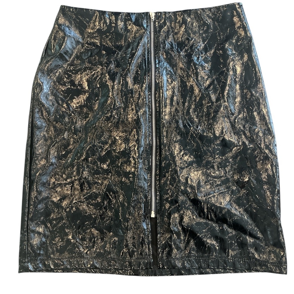 Forever 21 Pleather Mini Skirt NEW Black Size Medium
